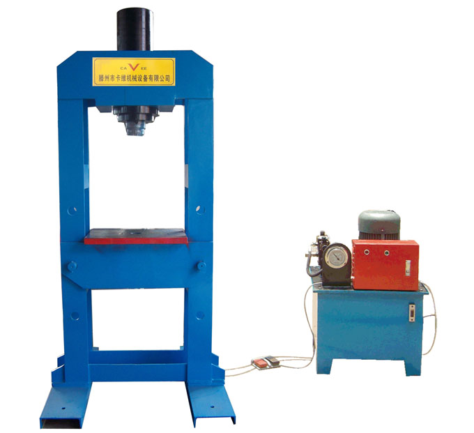 200T移動(dòng)龍門液壓機(jī)