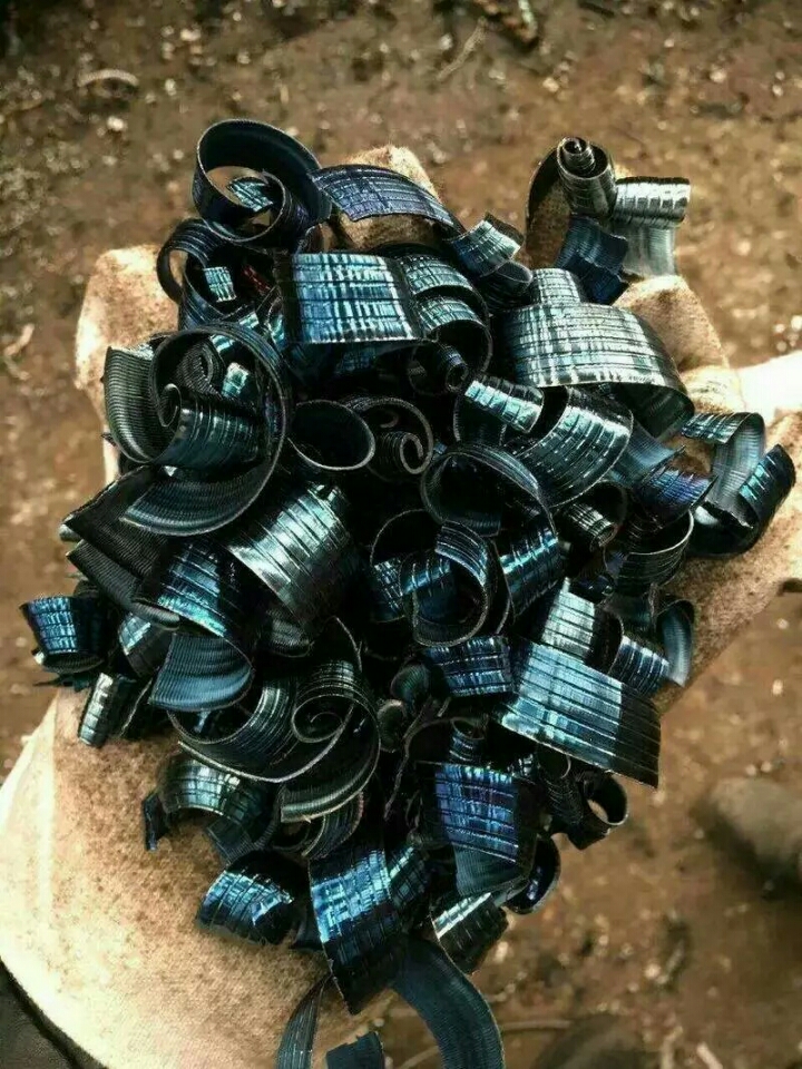 鐵屑?jí)簤K機(jī)