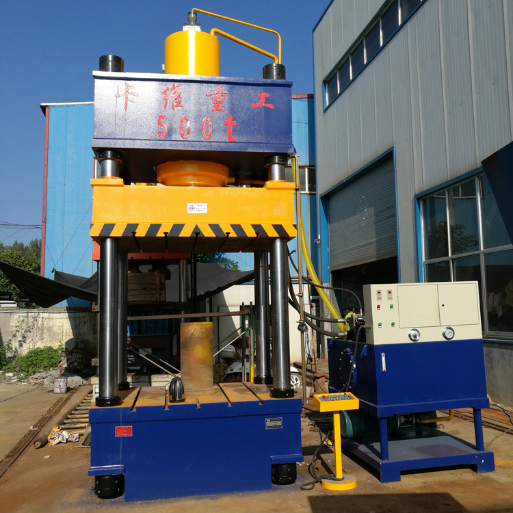 500噸電動(dòng)車頭盔成型設(shè)備